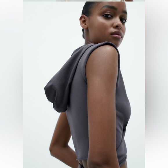 Zara Cropped Grey Wrap Top - Picture 1 of 10